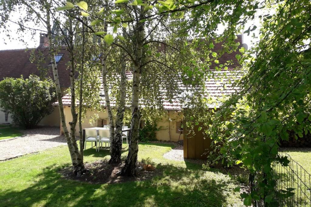 De Calme et D'eau Villa trois étoiles formule sans SPA 6 personnes wifi Ladon Extérieur photo